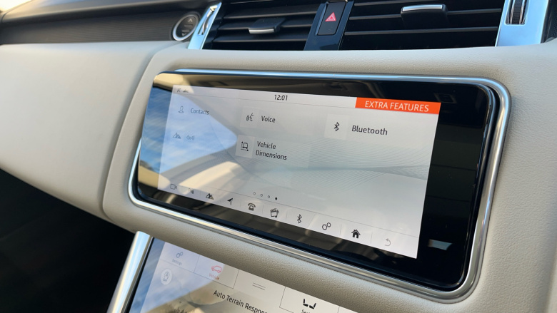 Land Rover Range Rover Sport 2.0 P400e HSE Silver 5dr Auto Estate